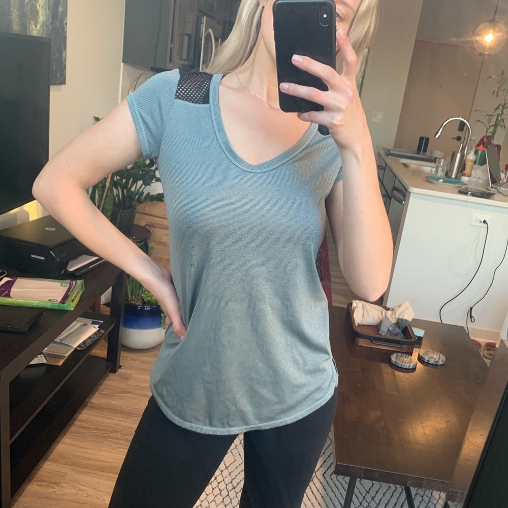 Workout fitness striped T-shirt